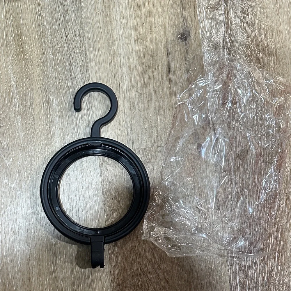 Black Circular Hanger for hats/scarves/wigs set of 6
